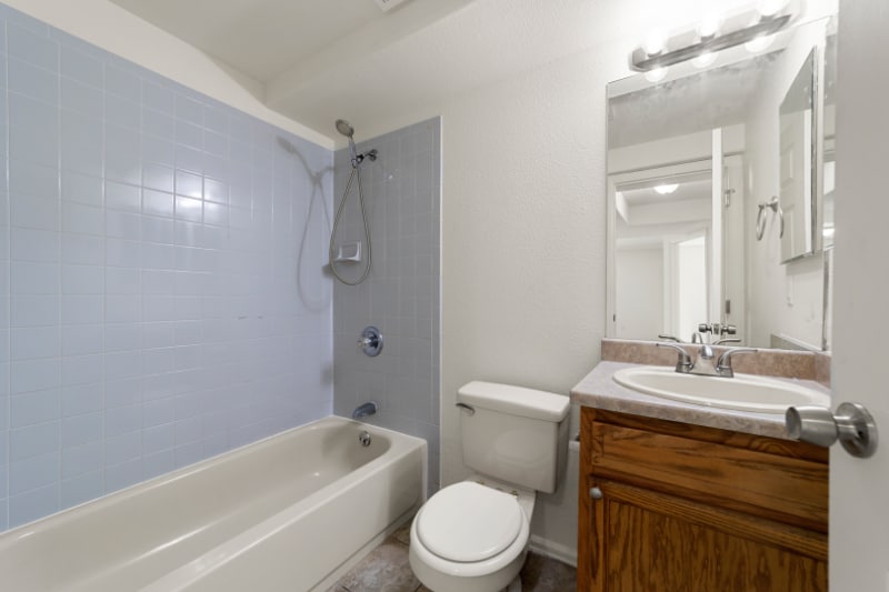 Building Photo - 4627 Bittercreek Dr