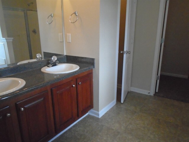 Building Photo - 131 Cottonbelle Dr