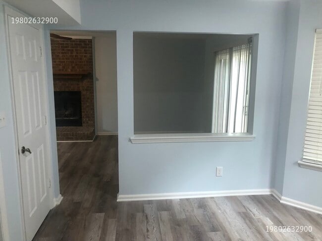 Building Photo - 10009 Rockwood Rd