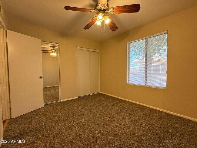 Building Photo - 14652 Yerba Buena Way