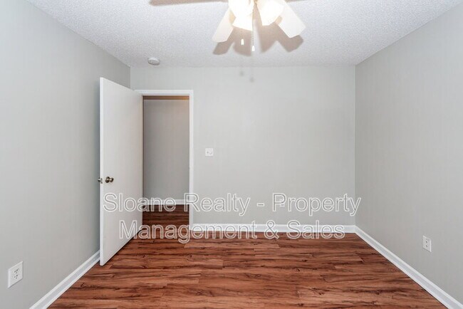 Building Photo - 1441 Arrow Wind Terrace