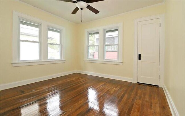 Building Photo - Charming, Updated 3-bedroom 2-bath home!!