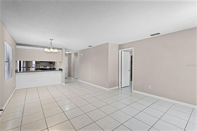 Building Photo - 2530 Kamnic Ct