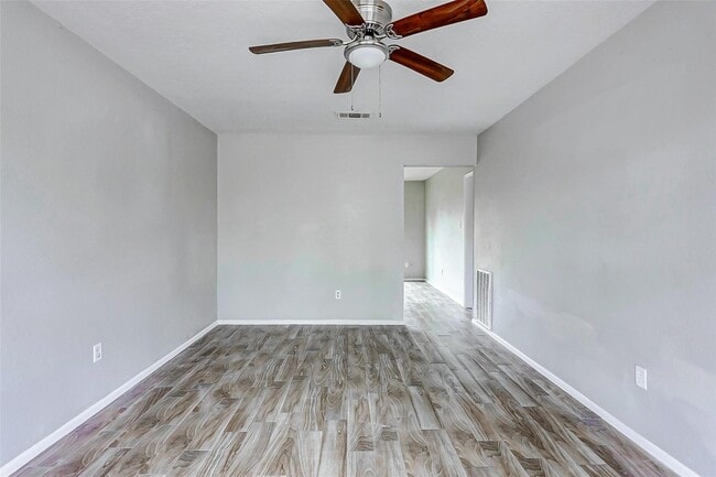 Building Photo - 4969 E Ridge Creek Dr