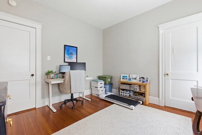 Building Photo - 53 Grampian Way