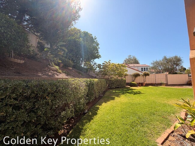 Building Photo - Beautiful home in Desirable Carlsbad Neighborhood!
