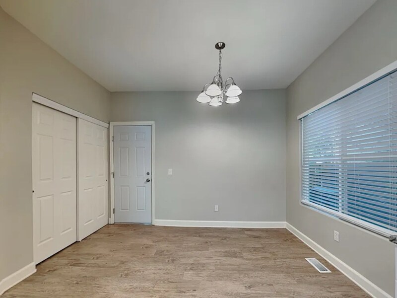 Building Photo - 3125 Seaside View