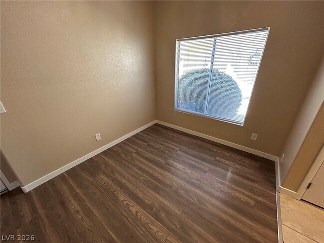 Building Photo - 1611 Lefty Garcia Way