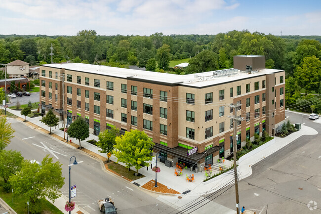 Building Photo - Broadway Lofts