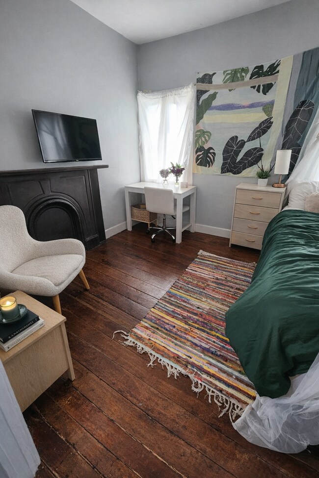 Building Photo - 43 Vanderhorst St