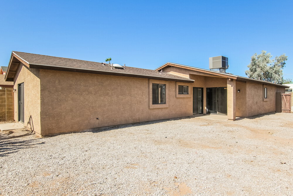 Building Photo - 11175 N 82nd Ln
