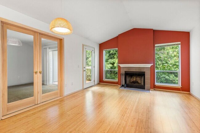 Primary Photo - 5142 SW Multnomah Blvd