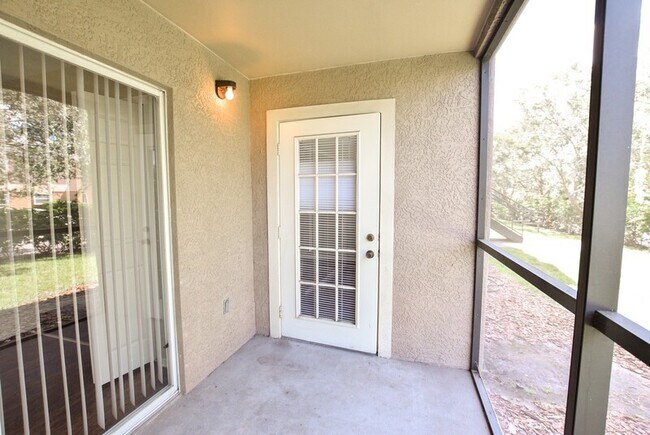 Building Photo - 170 Laterino Ct