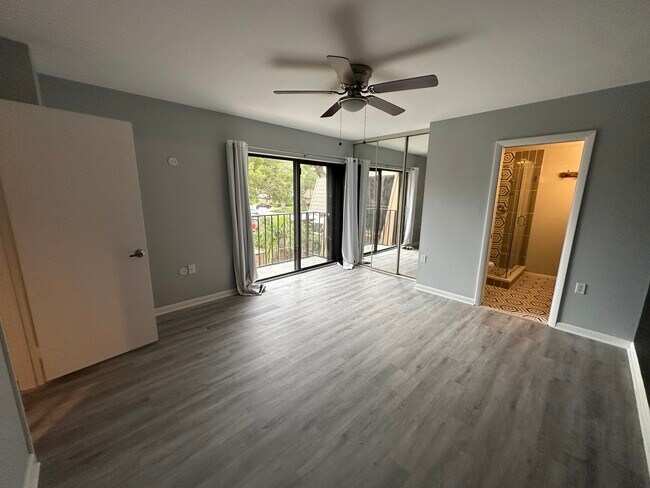 Building Photo - 6818 68th Way
