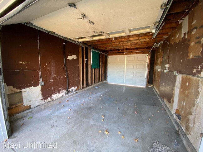 Building Photo - 4 br, 2 bath House - 7375 W 3rd Ave