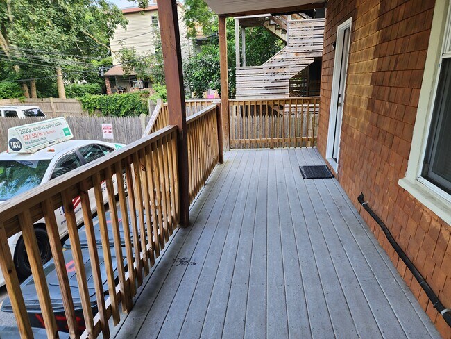 Building Photo - 117 Florida St