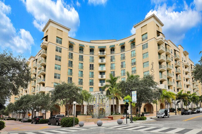 Building Photo - 610 Clematis St