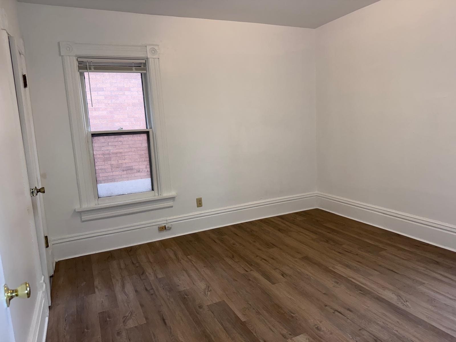 Building Photo - 2577 N Frederick Ave