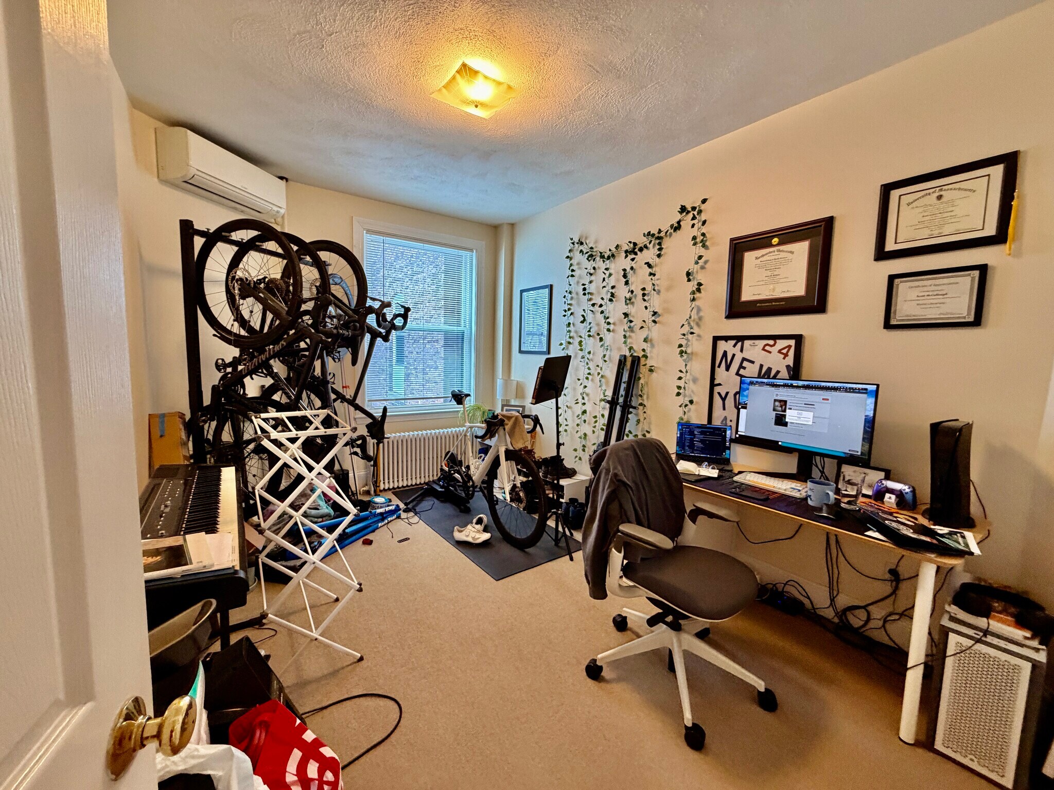 Building Photo - 35 Harvard St