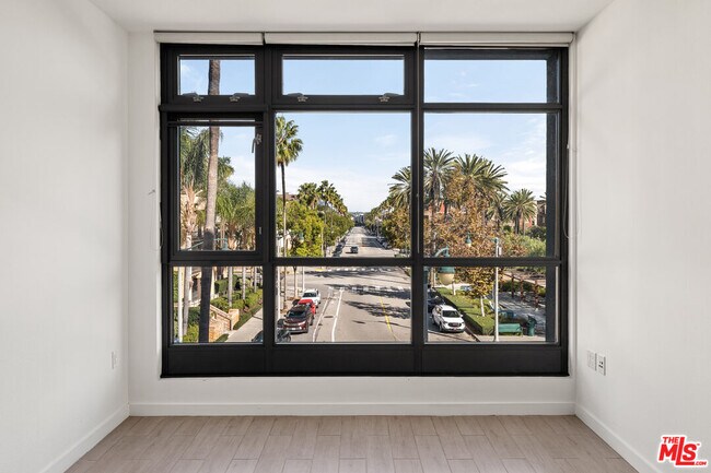 Building Photo - 13045 Pacific Promenade