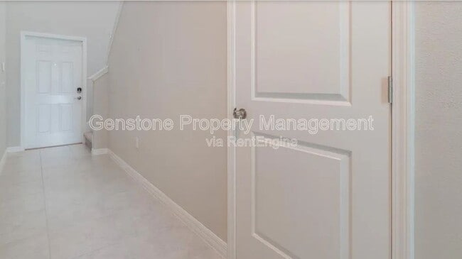 Building Photo - 5157 White Chicory Dr