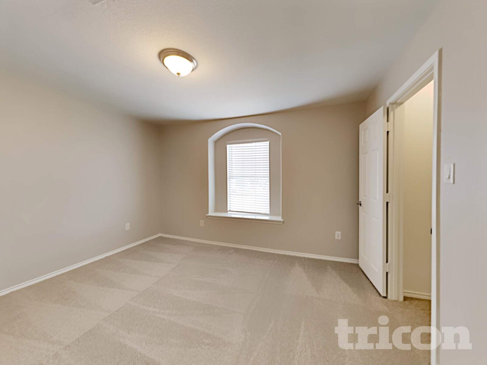 Building Photo - 3802 Bogie Way