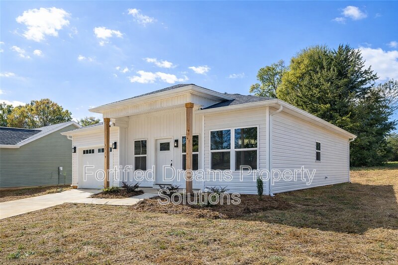 Building Photo - 3115 Chapel St