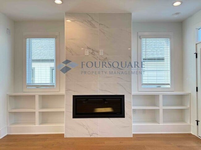 Building Photo - Spacious New Construction 3 Bed, 3.5 Bath Townhome with Modern Finishes, Fireplace & Fenced Yard ...