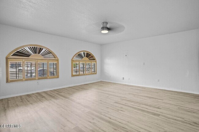 Building Photo - 1821 Ed White Way