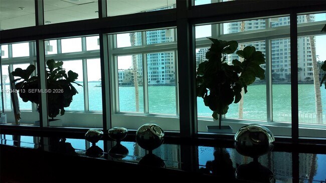 Building Photo - 325 S Biscayne Blvd