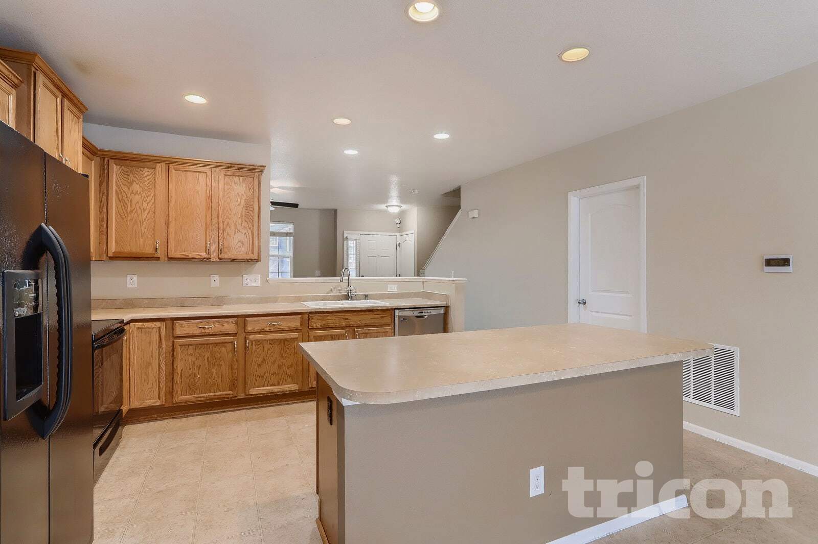 Building Photo - 1570 Edenbridge Dr