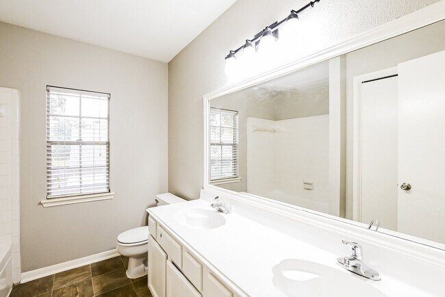 Building Photo - 10218 Ash Fork Dr