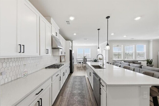 Building Photo - 3939 Alderstone Dr