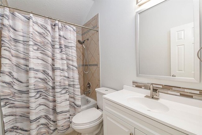 Building Photo - 8914 Emerald Heights Ln