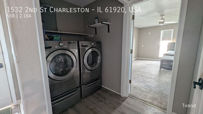 Building Photo - 1532 2nd St