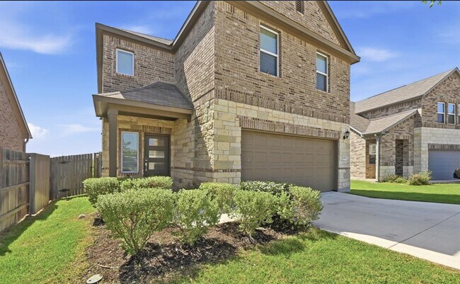 Building Photo - 488 Pepperbark Loop