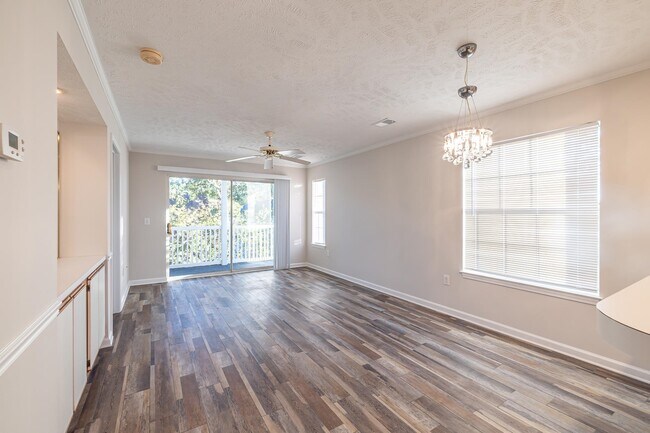 Building Photo - 9550 Dunes Gables Dr