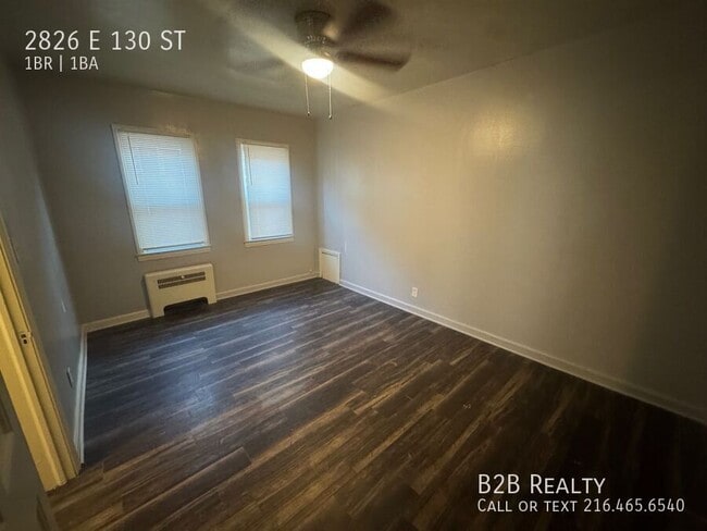 Building Photo - 2826 E 130th St