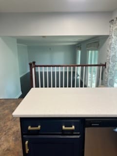 Building Photo - 160 Camelot Way