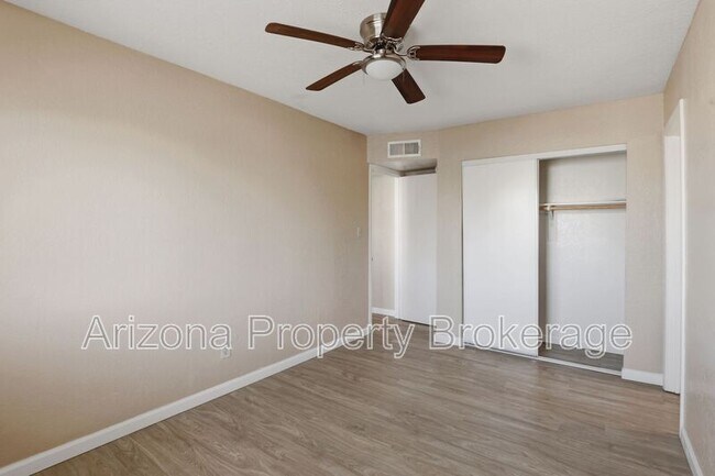 Building Photo - 607 W Rio Salado Pkwy
