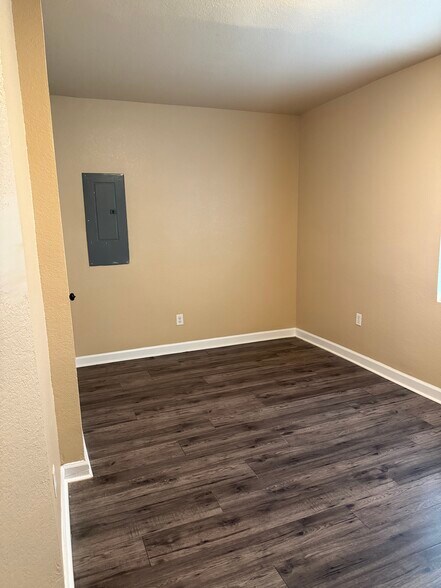 Building Photo - 772 Fremont St