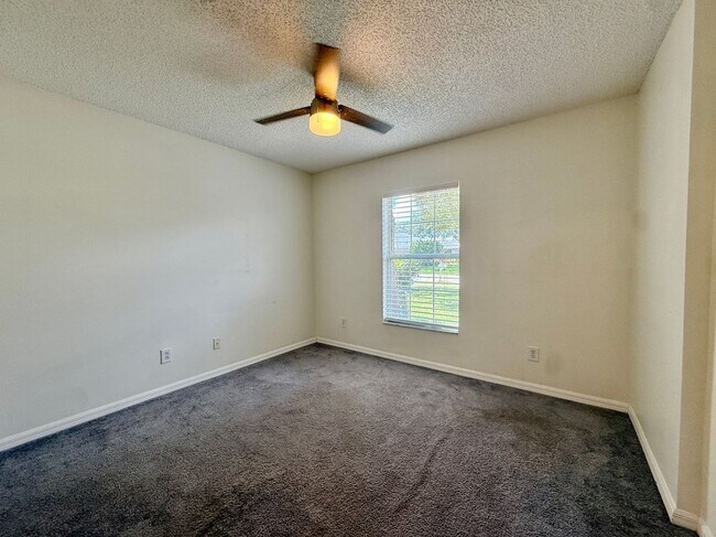 Building Photo - 4010 Wilkes Dr