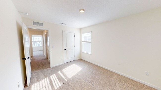 Building Photo - 3829 Genteel Dr