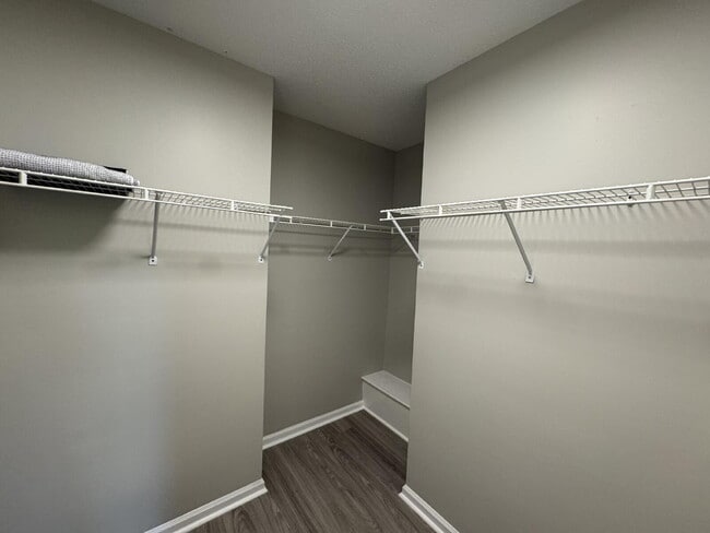 Building Photo - Great Rental Opportunity In The Heart Of Wilmington