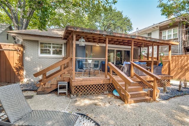 Building Photo - 4307 Vandelia St