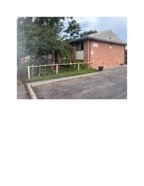 Building Photo - 7608 Pleasant Ave