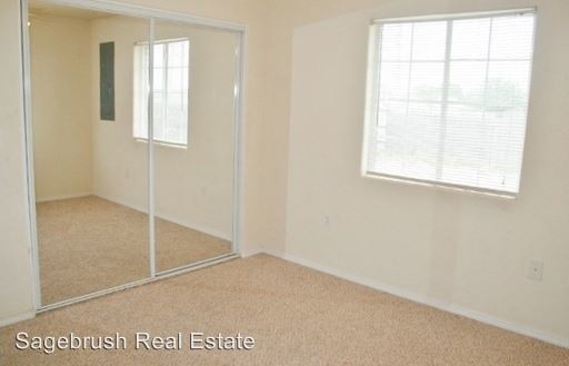 Building Photo - 1233 Purdue Ave