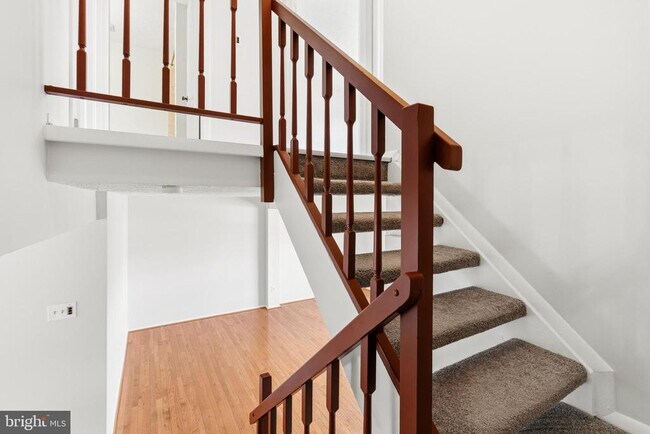 Building Photo - 4600 Brentleigh Ct