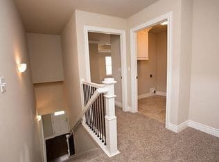 Upstairs Laundry - 6513 Knollview W Way