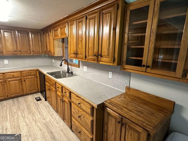 Building Photo - 1247 Wooten Dr